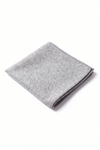 Herrnäsduk i grå tweed