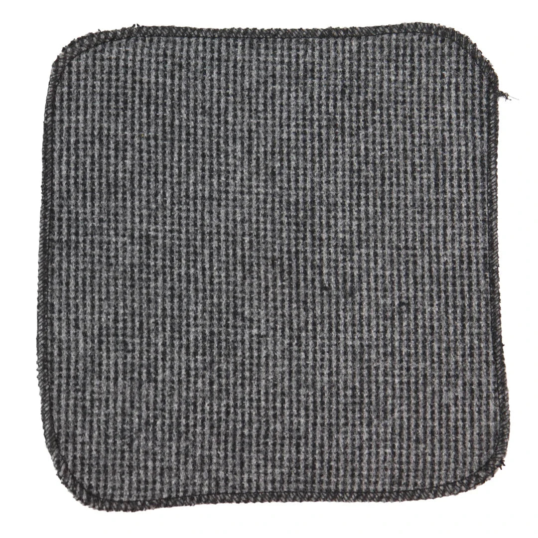 281 - Herrslips med näsduk i grå fiskbensmönster i tweed i ull, 5 cm