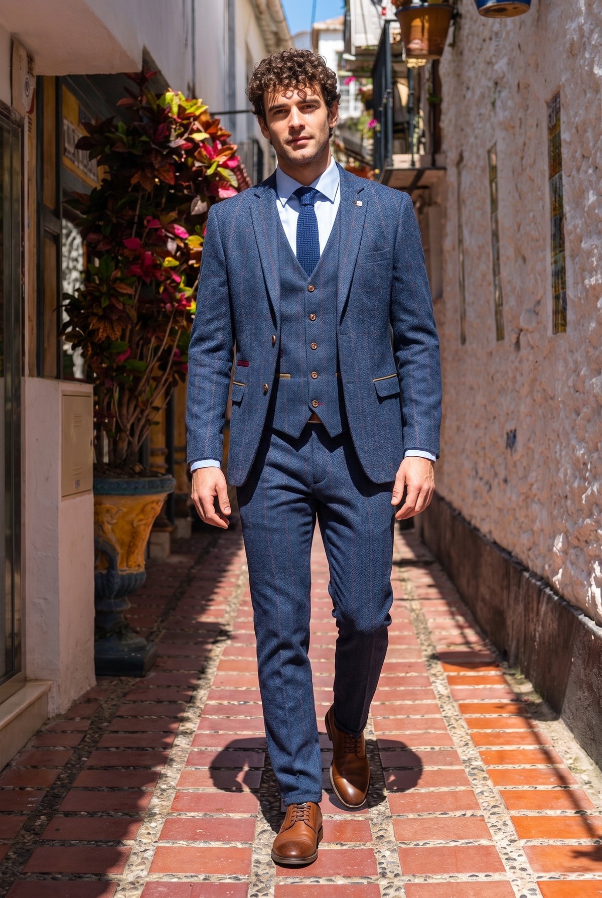 Look #986 styled with Scott Herr Blå 3-Delad Tweed Rutig Kostym