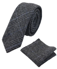Jämför färg Herrslips i tweed med fiskbensmönster i grått och klassiskt rutmönster