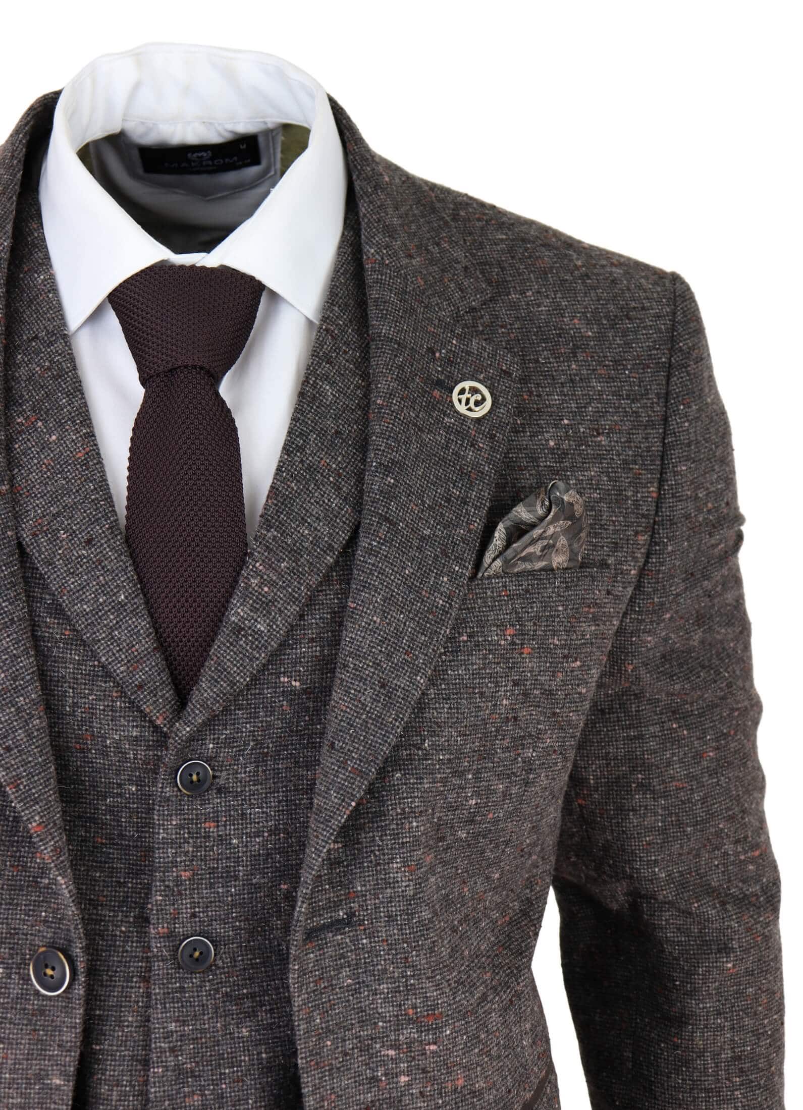 Herrkostym i brun tweed, tredelad