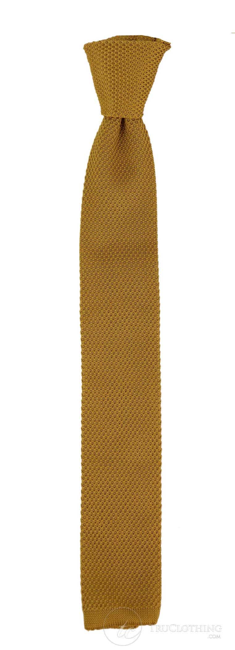 Avslappnad stickad slips - Många färger