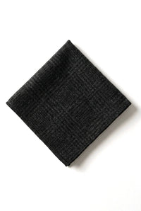 Jämför färg Herrslips i tweed med fiskbensmönster, rutmönster, klassisk svart färg
