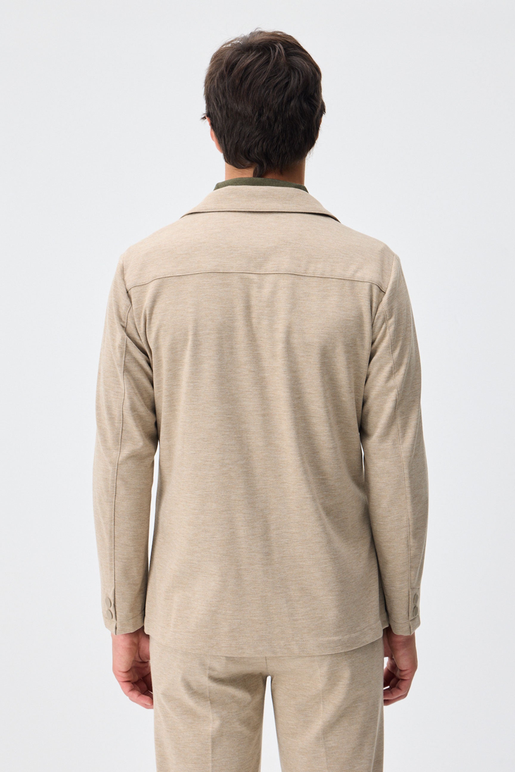 Beige mjuk jerseykavaj för män, elegant och avslappnad jacka
