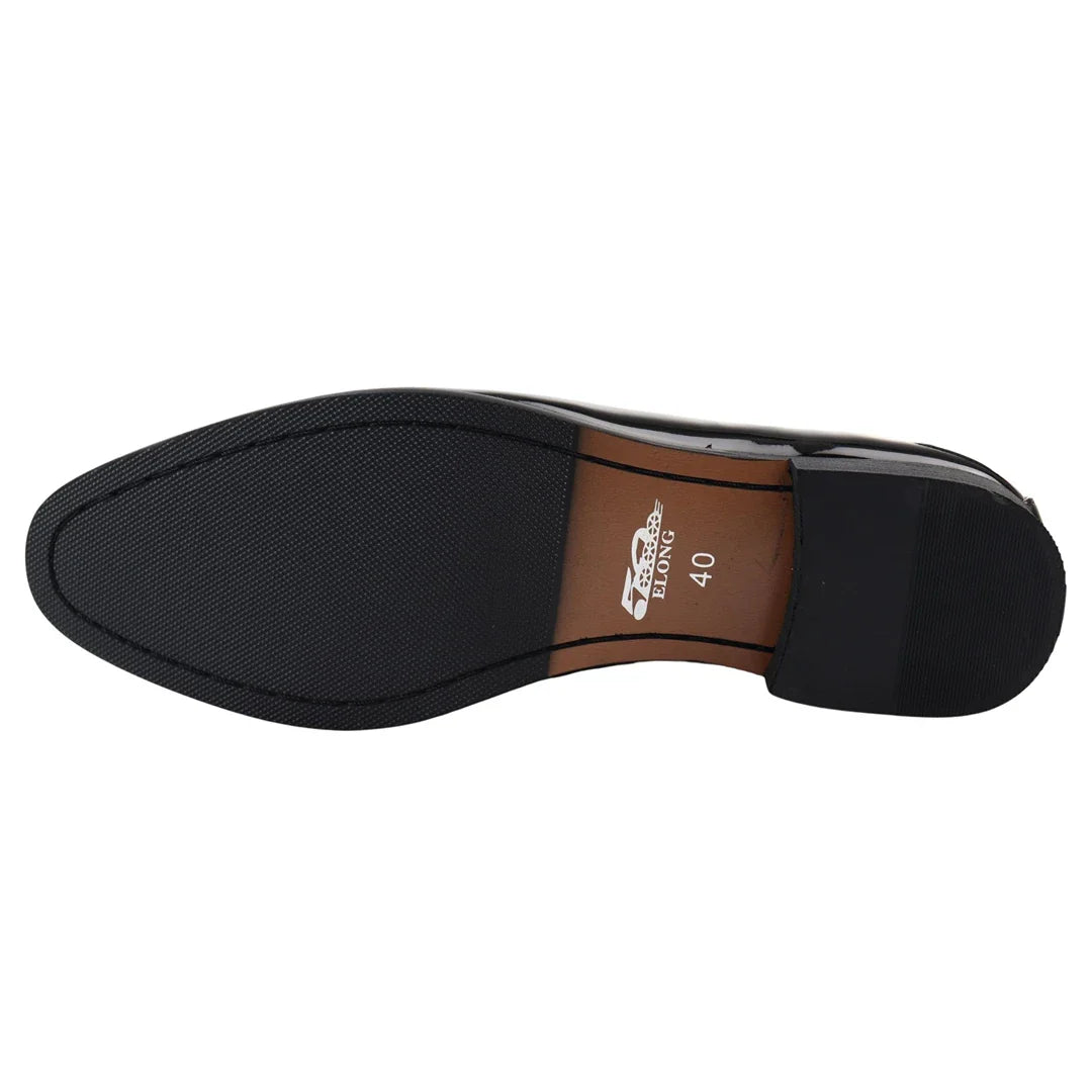 Svarta loafers med tofsmönster för män