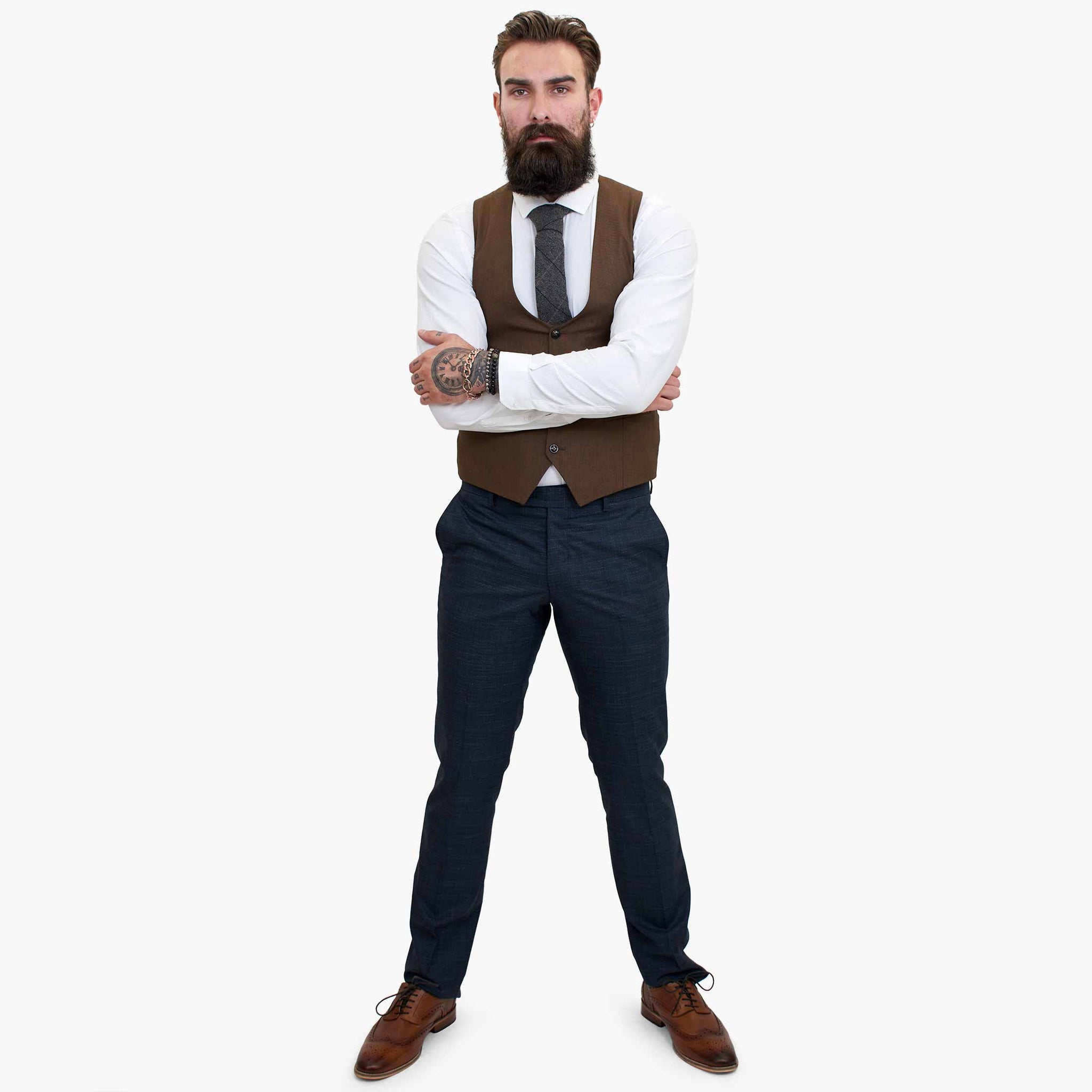 Happy Gentleman GRAZIE Marinblå ullkostym i tre delar med kontrasterande brun väst