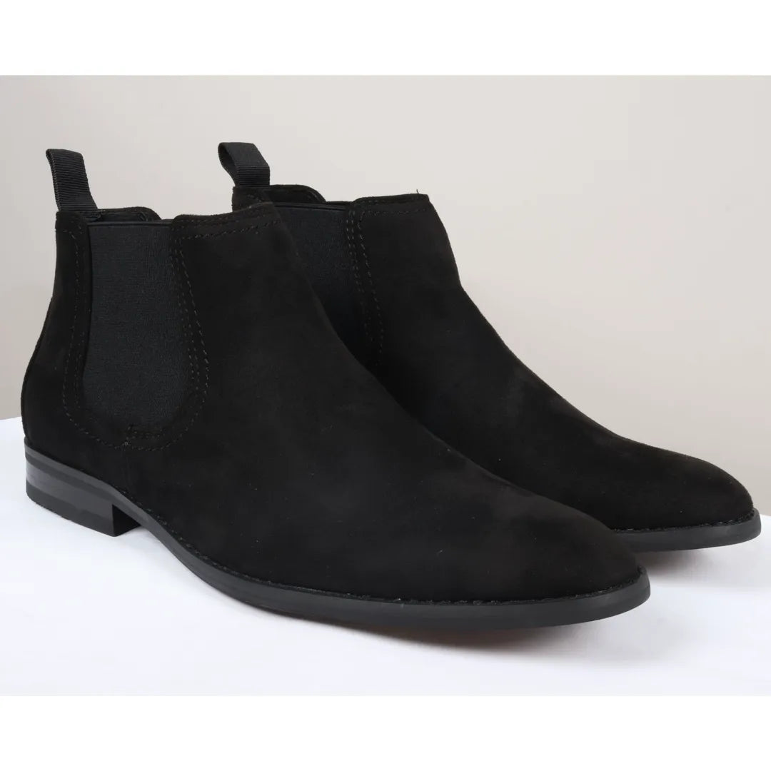 Svarta slip-on-stövlar med foder i mocka och läder för män