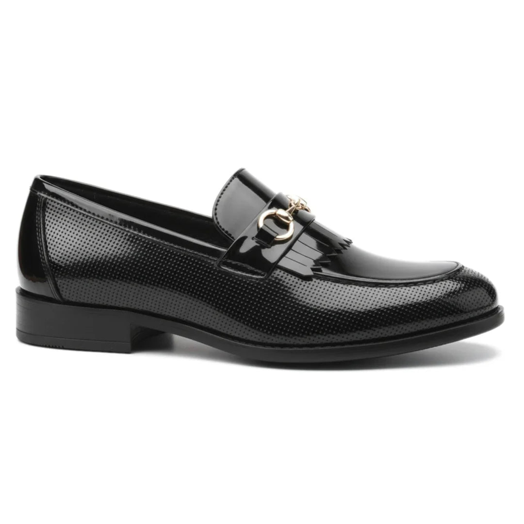 Svarta slip-on loafers i PU-lack för män