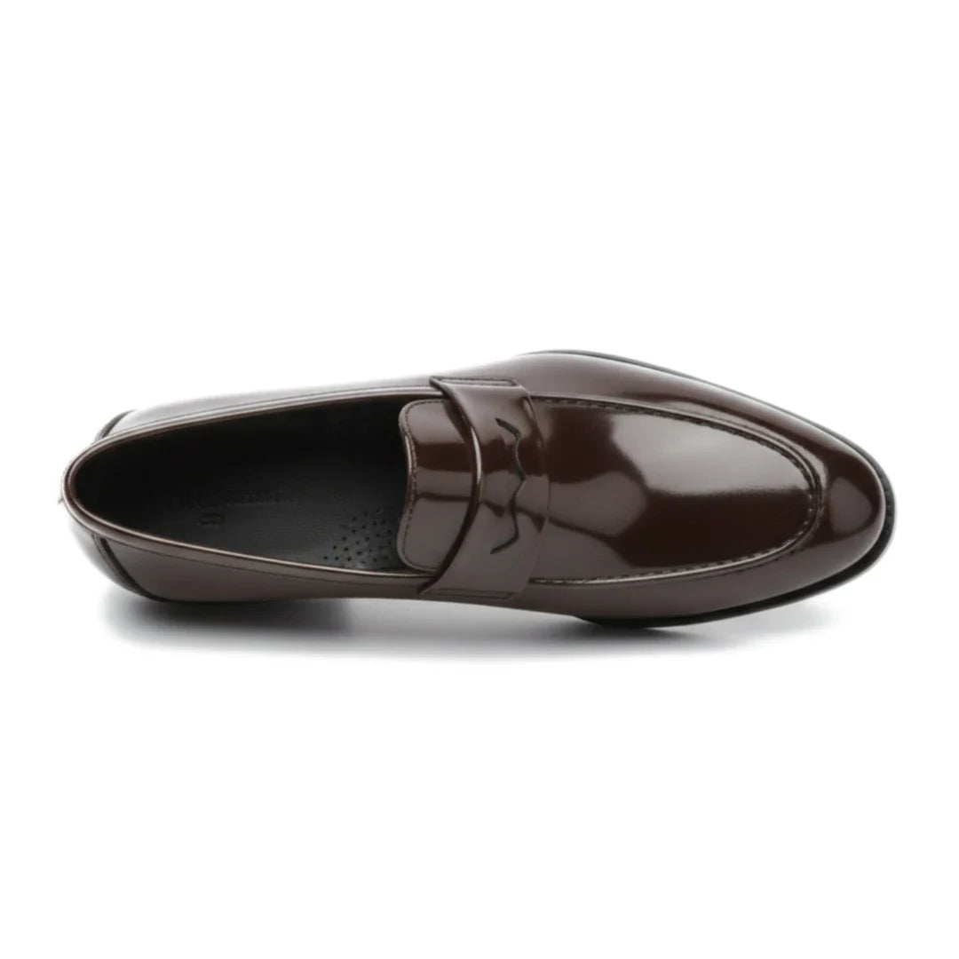 Herrloafers i konstläder med penny-detaljer