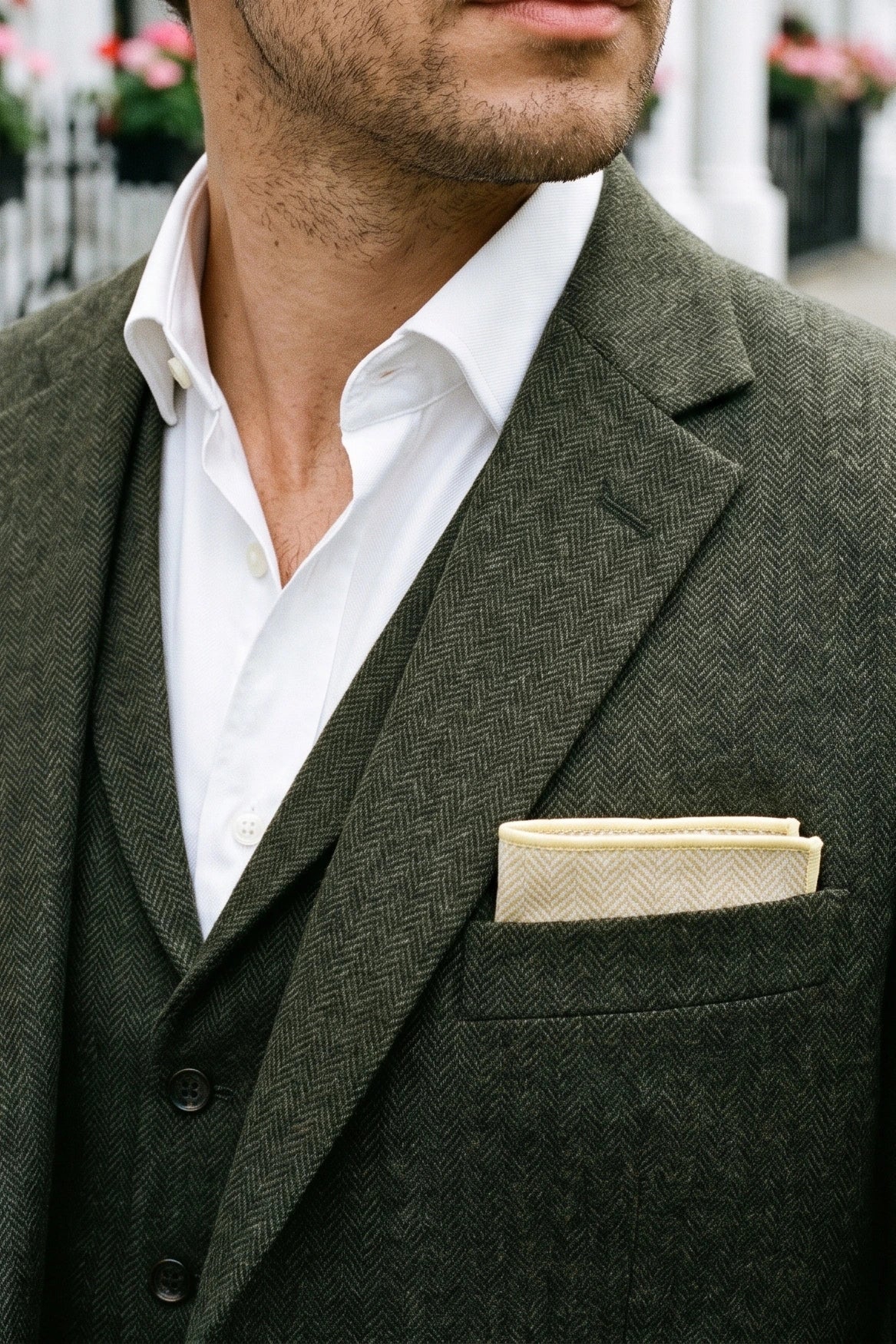 Herrnäsduk i tweed och ullblandning i champagnefärg