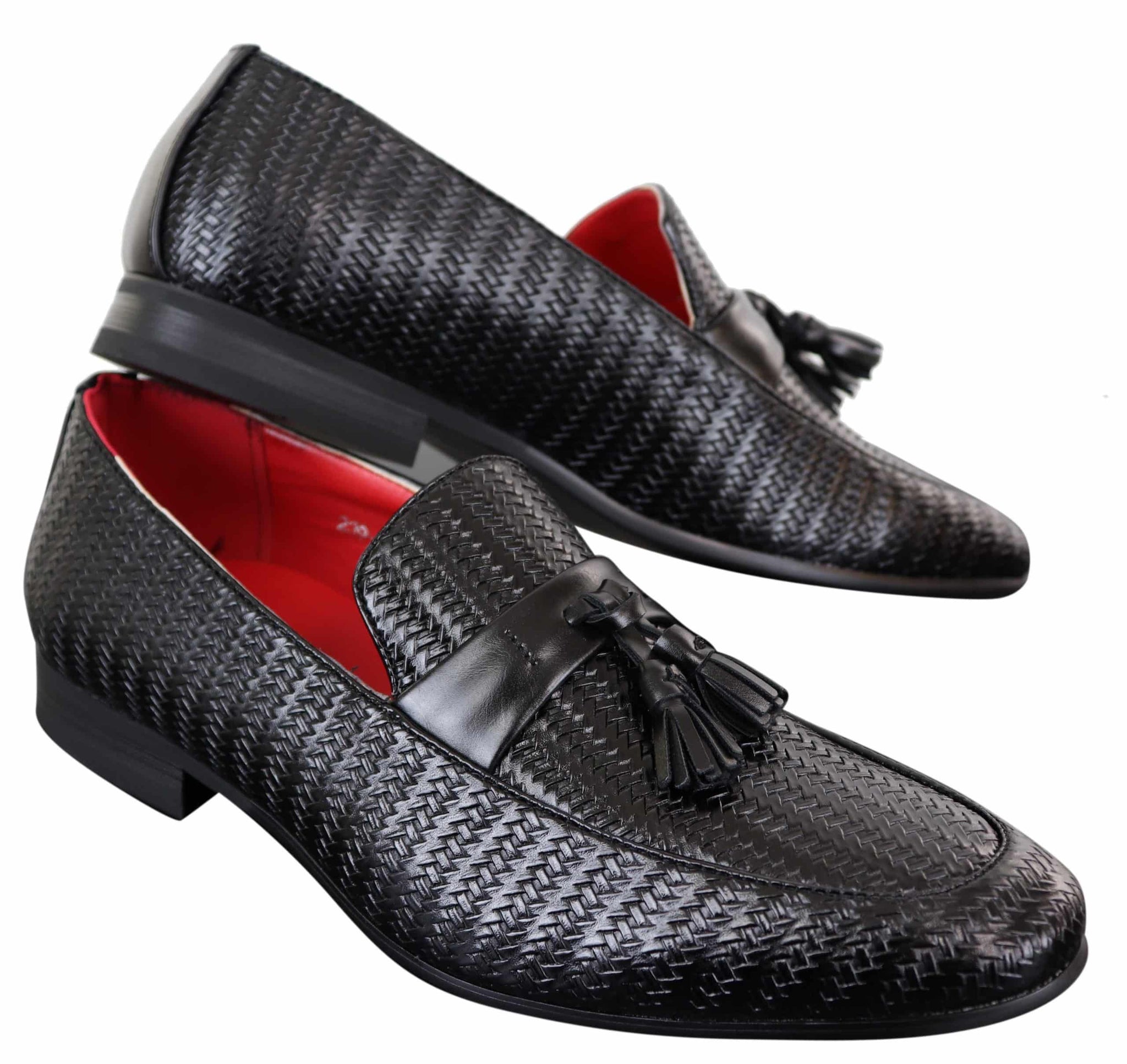Klassiska loafers i PU-läder med tofsar