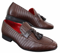 Klassiska loafers i PU-läder med tofsar
