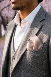 Herrnäsduk i ljusrosa tweed-ullblandning