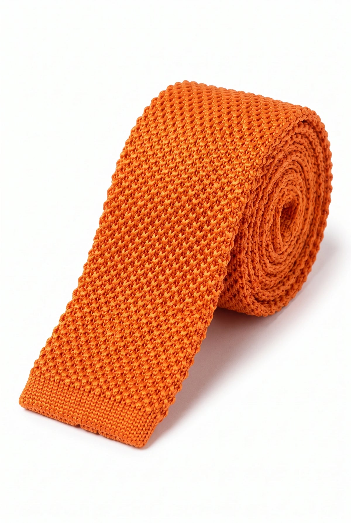 Orange stickad slips i polyester för män
