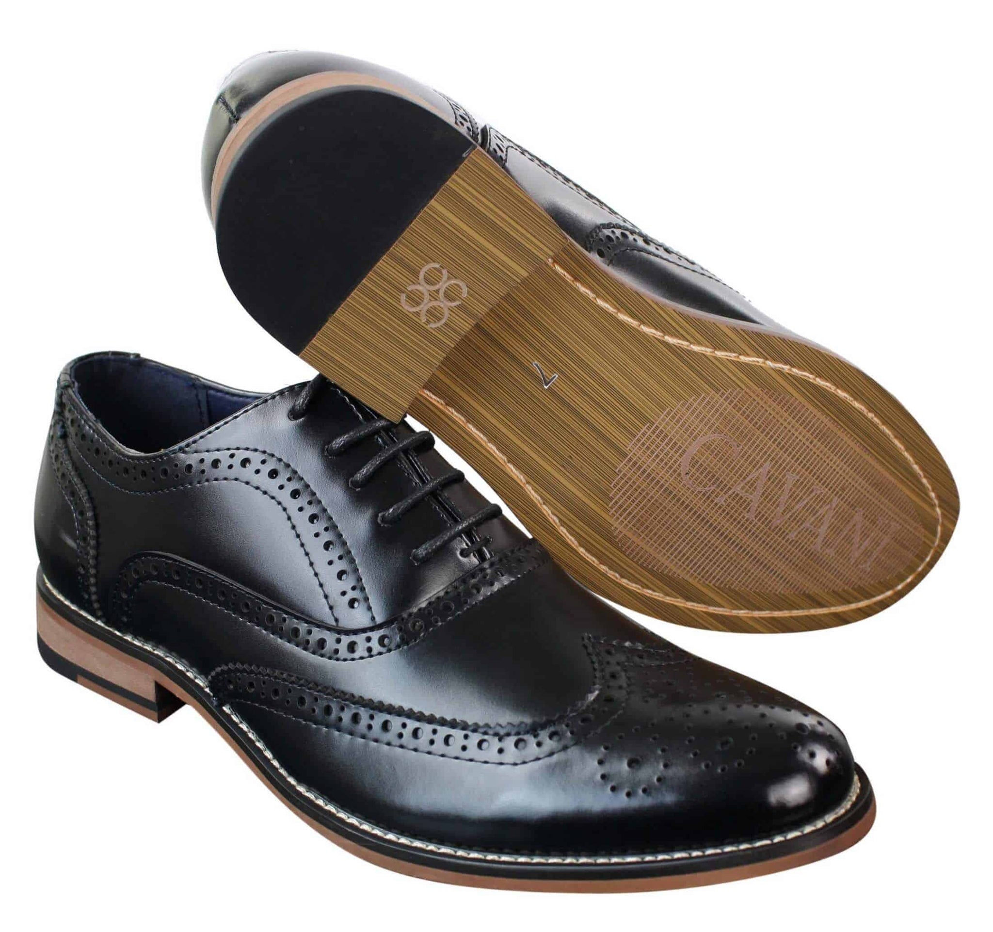 Herrskor i äkta läder med snörning i Gatsby Brouges-modell, eleganta designerskor i retrostil och vintagestil