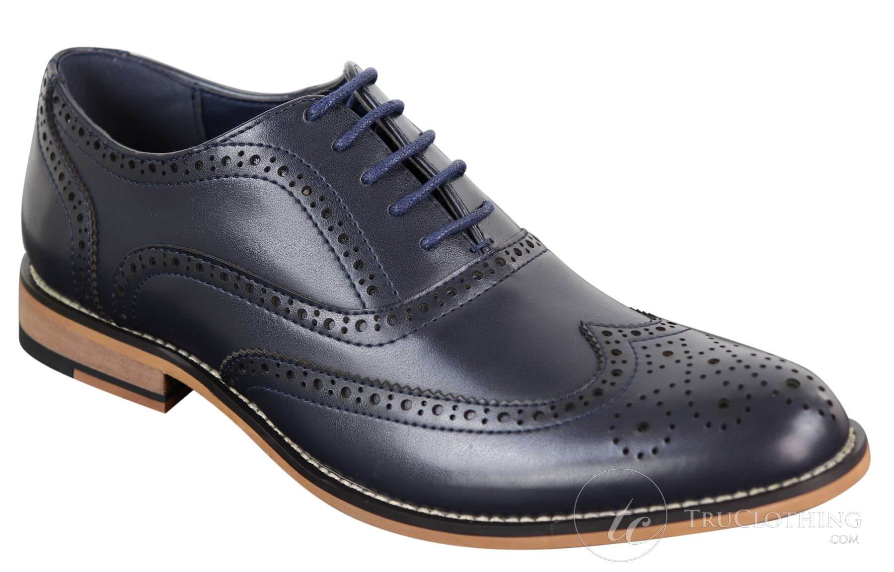Herrskor i äkta läder med snörning i Gatsby Brouges-modell, eleganta designerskor i retrostil och vintagestil
