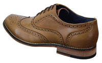 Herrskor i äkta läder med snörning i Gatsby Brouges-modell, eleganta designerskor i retrostil och vintagestil