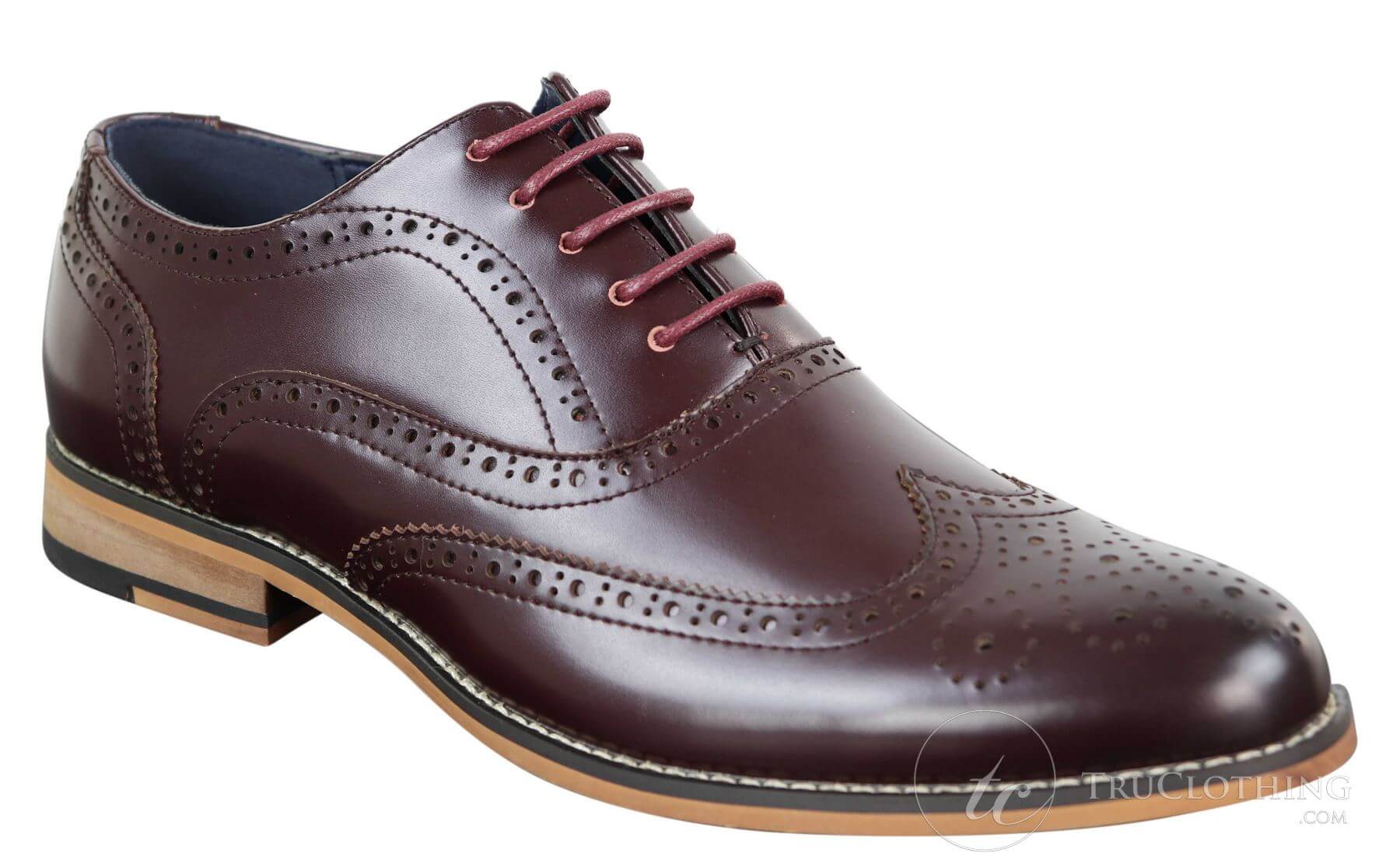 Herrskor i äkta läder med snörning i Gatsby Brouges-modell, eleganta designerskor i retrostil och vintagestil