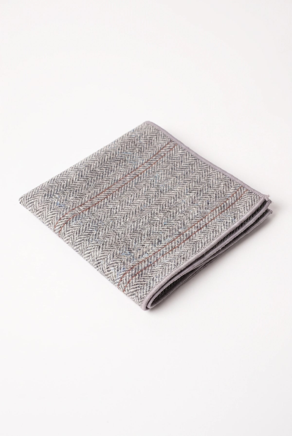 Herrnäsduk i tweed i silver