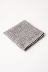 Herrnäsduk i tweed i silver