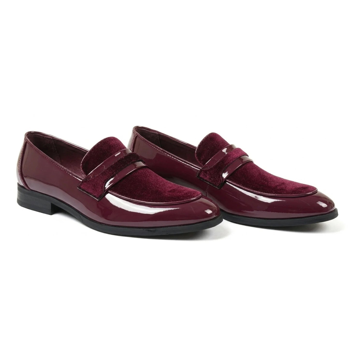 Herrslip-on loafers med veganskt läder och sammetsdetaljer i lack