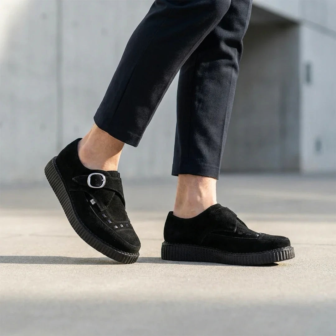Spetsiga Creeper Svarta Mocka Platåskor Med Monk Buckle
