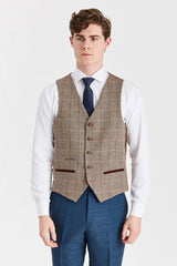 Viceroy marinblå kostym med Harris brun tweed kontrastväst