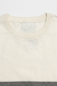Vit och svart stickad t-shirt med färgblock för män